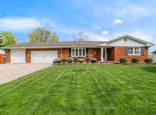 7625 Surrey Dr, Indianapolis, IN 46227