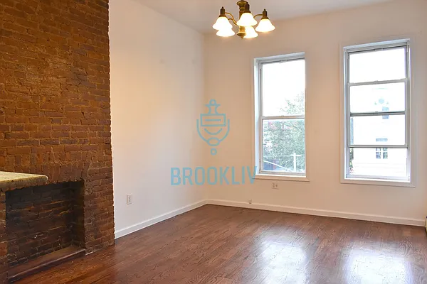 Rented by null | media 4