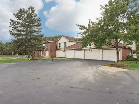 810 E Kings Row UNIT 6, Palatine, IL 60074