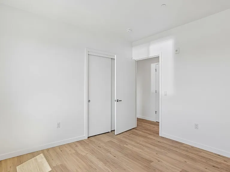 Brand-new 3-Bed, 2-Bath luxury single-level apartment! Bright, open-concept living with modern fi... — Photo 21