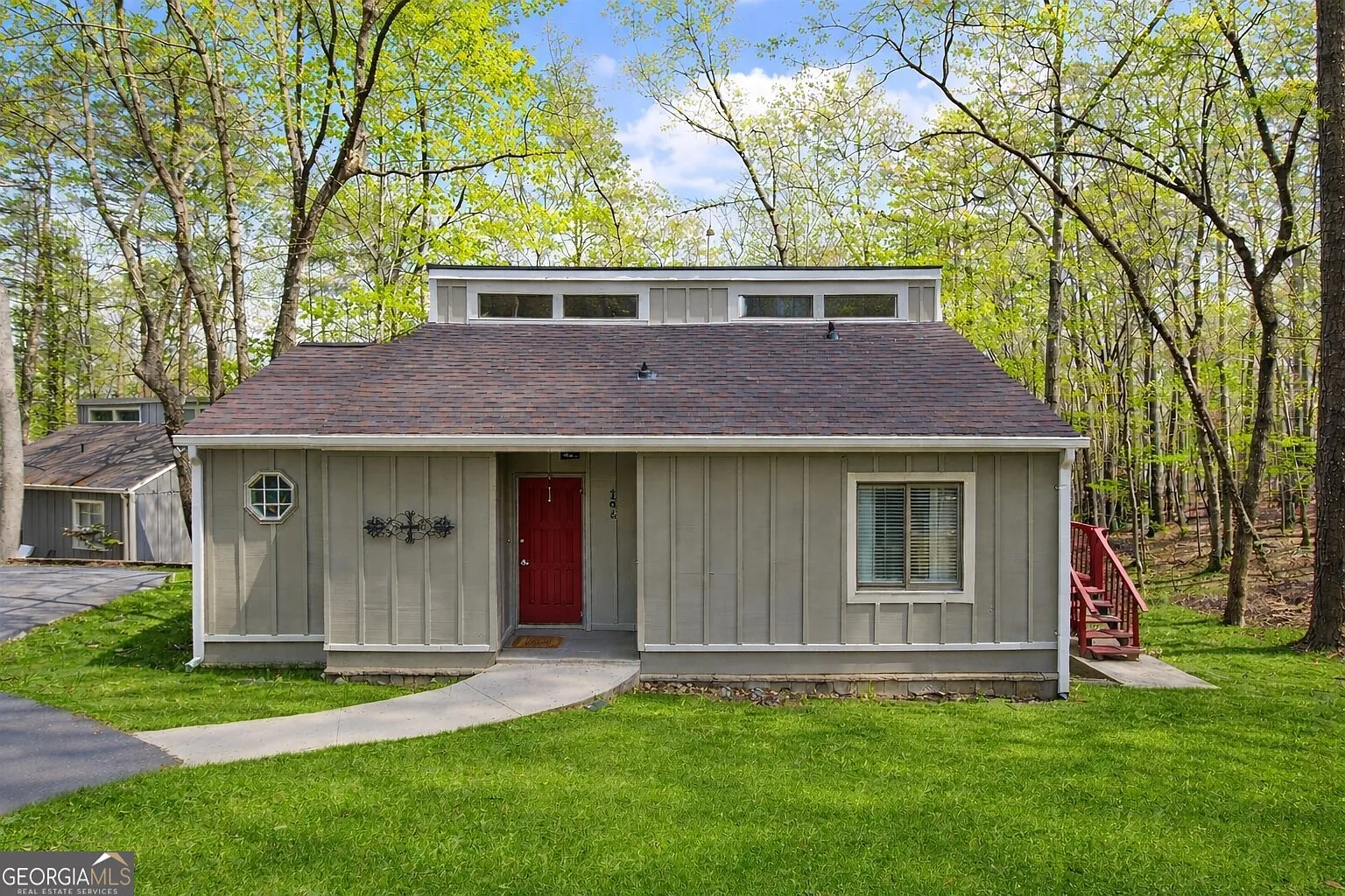 106 Lake Cottages Ct photo 1