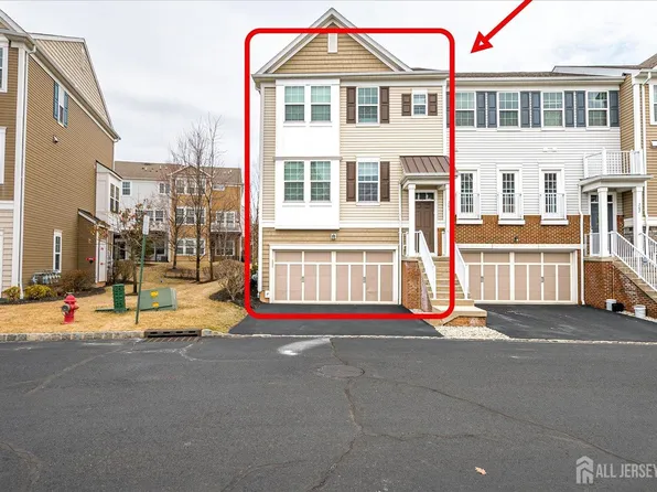 701 Mia Dr, Highland Park, NJ 08904