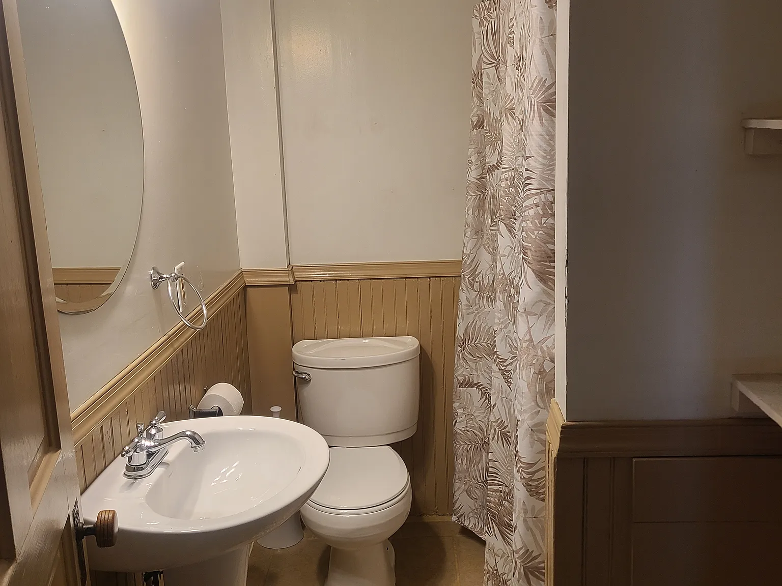 2 bed, 700 sqft, $950 — Photo 4