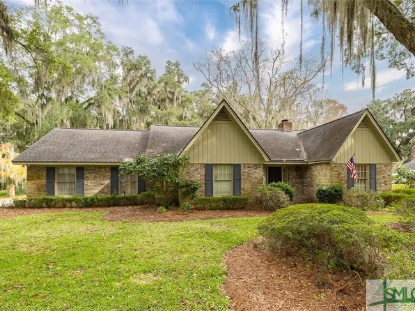 2 Majestic Oaks Circle, Savannah, GA 31406