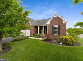 42257 Watling Ct, Chantilly, VA 20152