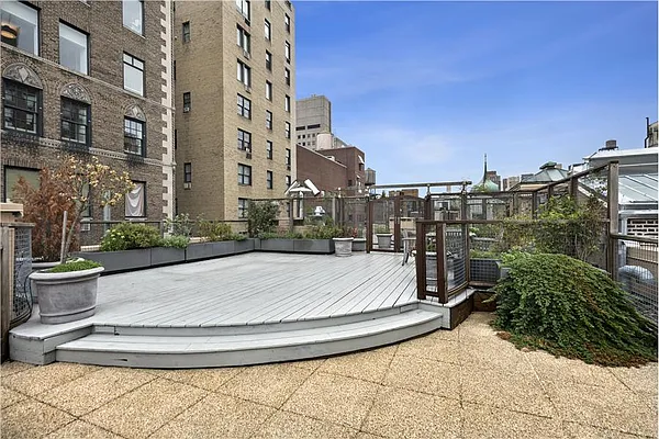 Rented by Goldfarb Properties | media 5