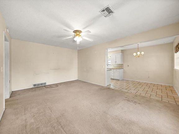 5th image of 7417 NW 5th Ter