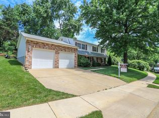 4502 Edinburg Dr, Woodbridge, VA 22193