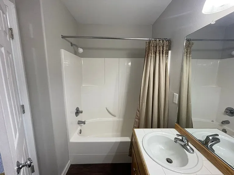 767 SW 198th Pl — Photo 24