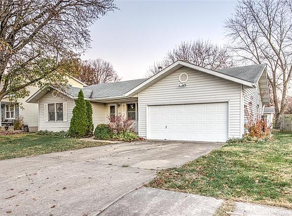 4th image of 412 Wilson Park Ln