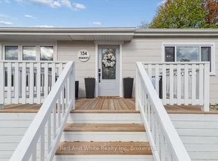 154 Forest Rd, Cambridge, ON N1S3B8