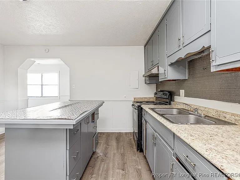 210 S Plymouth St #1 — Photo 10