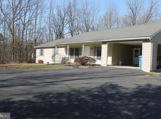 1001 Thousand Acre Rd, Sellersville, PA 18960