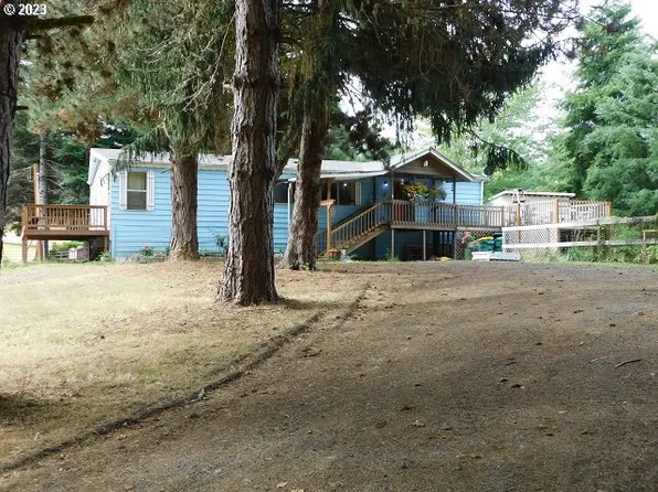 58861 Lone Pine Rd, Vernonia, OR 97064