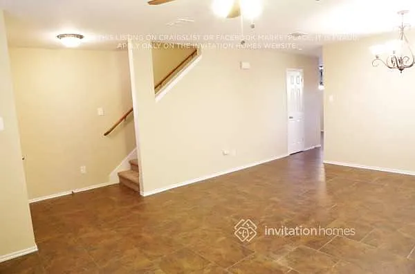 809 Cathy Dr — Photo 3