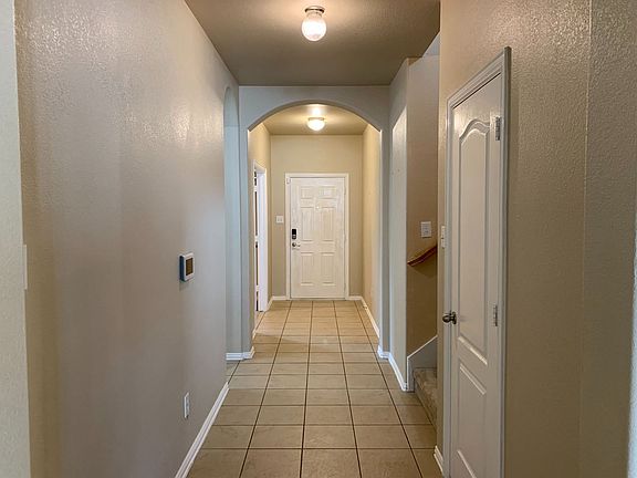 3rd image of 9113 Hope Dr