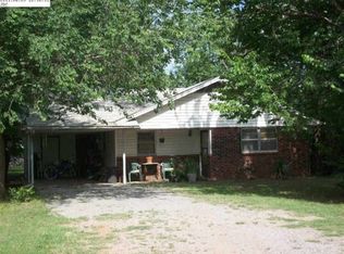 511 N Main St, Tryon, OK 74875