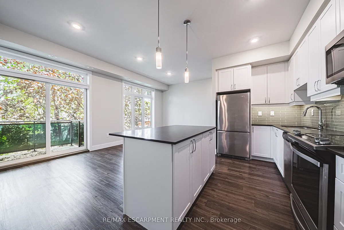 Building Photo - 2061 Prospect St #209