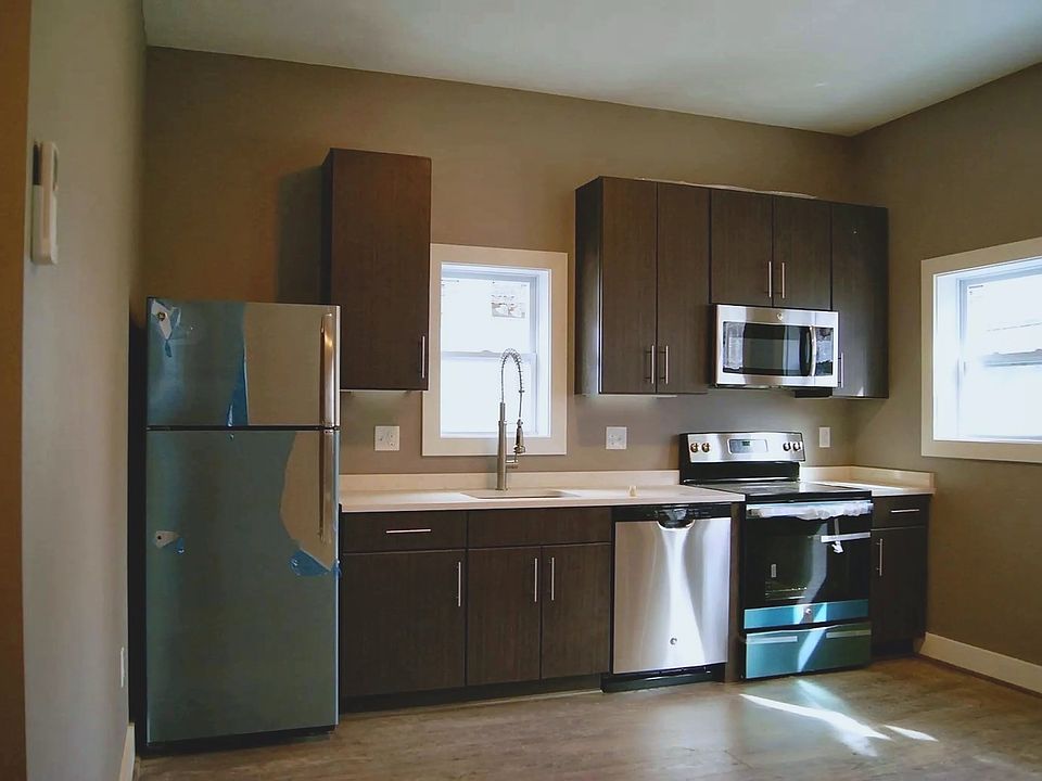 1st image of 165-167 Falcon St #1