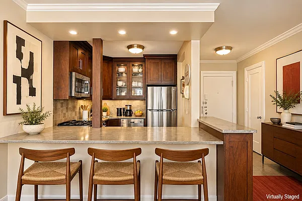 Kitchen, photo 1