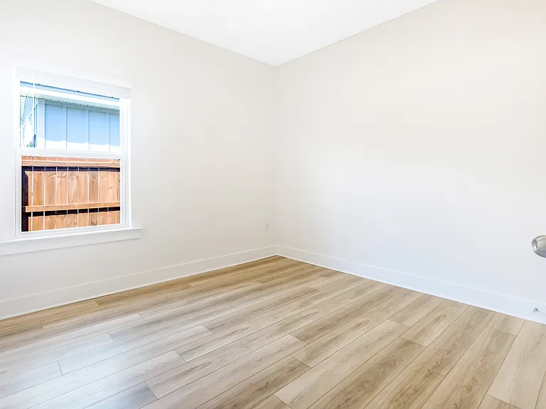 5320 Cornwall Dr — Photo 27