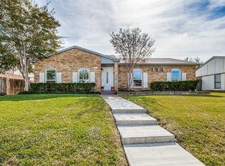 8418 Woodside Rd, Rowlett, TX 75088