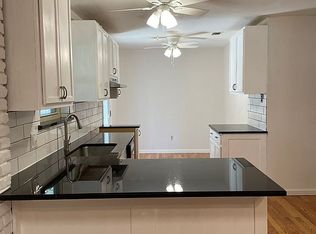 205 SW Cindy Ln, Burleson, TX 76028