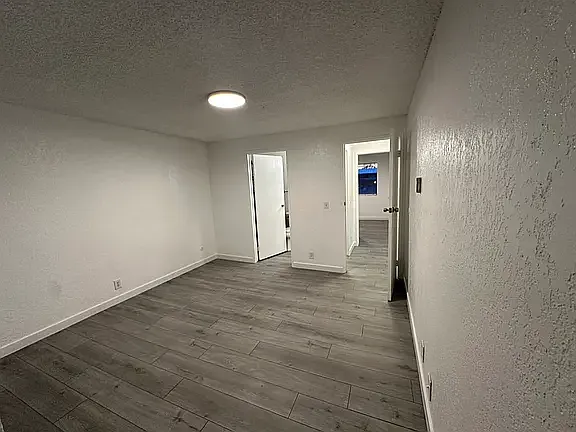 120 Stanford Dr #D — Photo 16