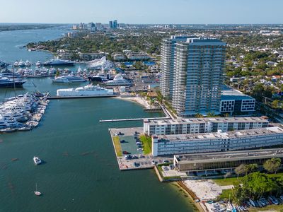 4500 N Flagler Drive #D19, West Palm Beach, FL, 33407