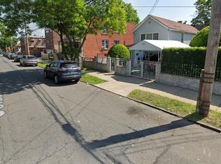 2921 Colden Ave, Bronx, NY 10469