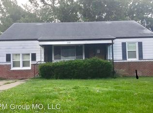 1530 N Delaware Ave, Springfield, MO 65803