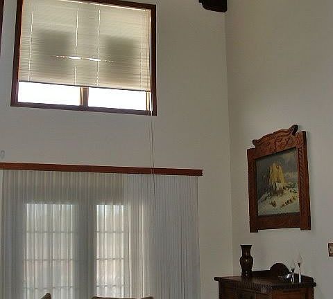 3rd image of 6635 Vista De Oro