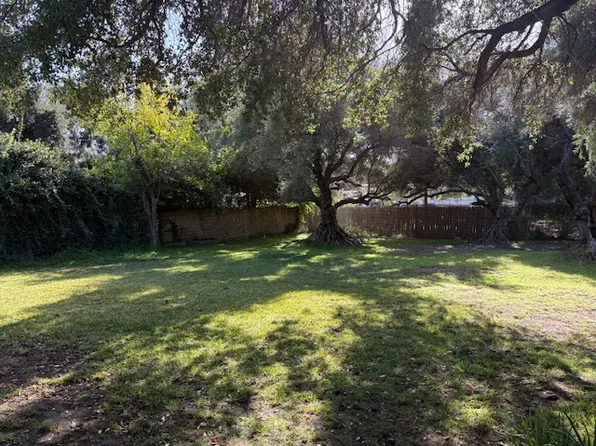 (undisclosed Address), La Canada Flintridge, CA 91011