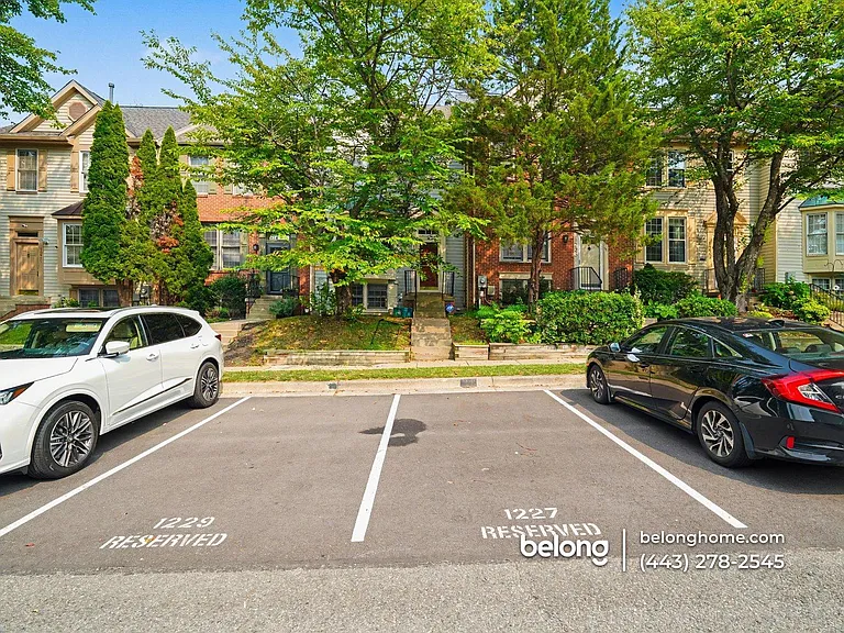 1227 Travis View Ct — Photo 19
