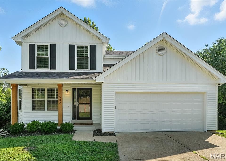 1502 Glenn Brooke Woods Cir, Ballwin, MO 63021 | Zillow