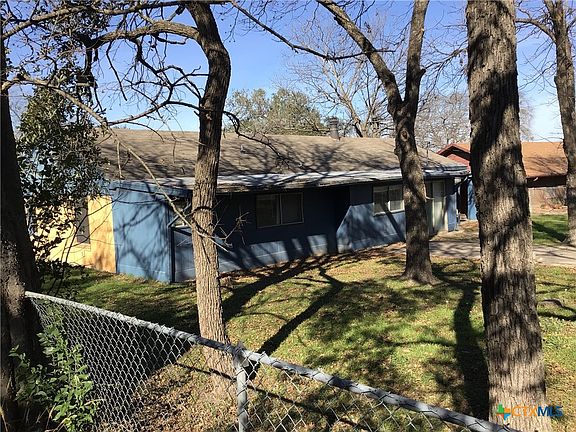 5th image of 1803 Comanche Dr