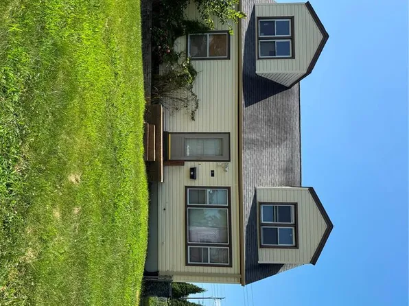 9822 Zykan Dr, Saint Louis, MO 63114