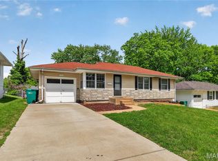 1417 Corinth Dr, Saint Louis, MO 63137