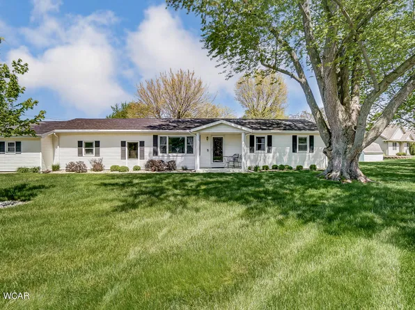 2640 Steven Dr, Lima, OH 45807