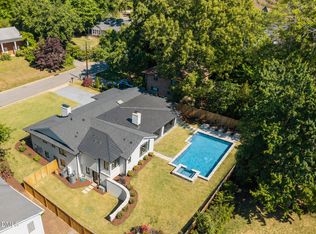 1538 Dellwood Dr, Raleigh, NC 27607