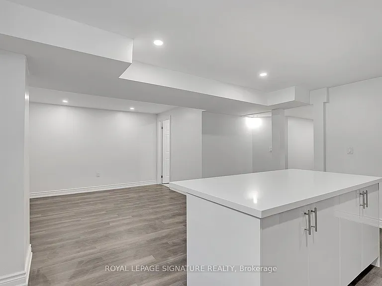 353 Wood Duck Ln #BASEMENT — Photo 10