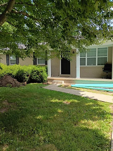 104 Kenton Ave Photo 1