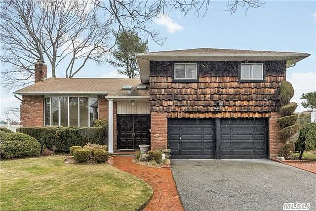 1st image of 31 East Dr