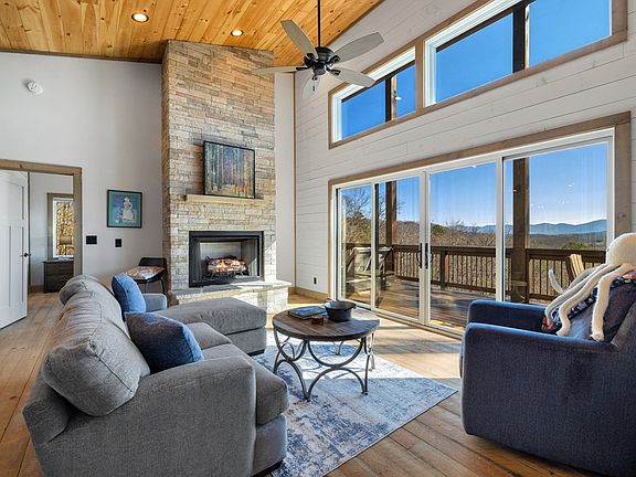 5th image of 310 Wunder Bear Ridge Rd