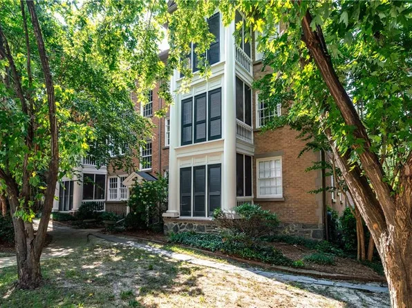 8 Collier Rd NW APT B2, Atlanta, GA 30309