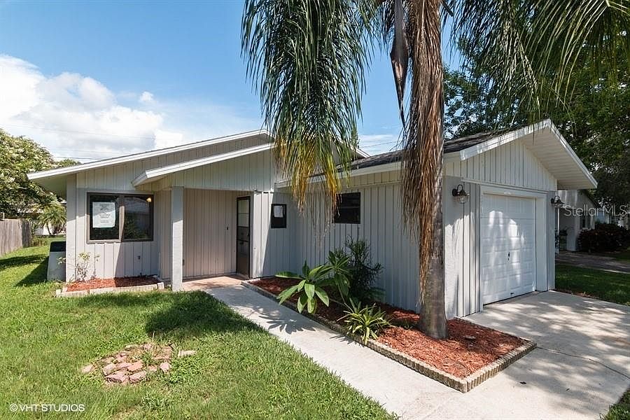 1st image of 3512 Chapel Dr