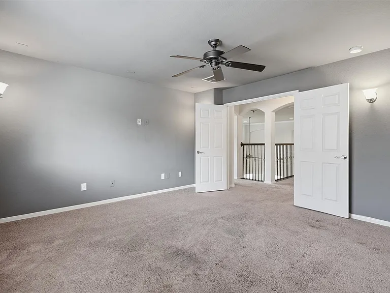 5035 Crystal Bluff Ct — Photo 11