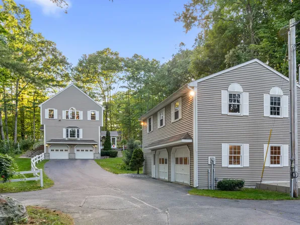 4 Peaslee Road, Merrimack, NH 03054