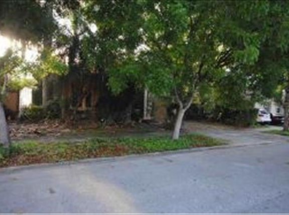 3rd image of 14811 NW 88th Ave