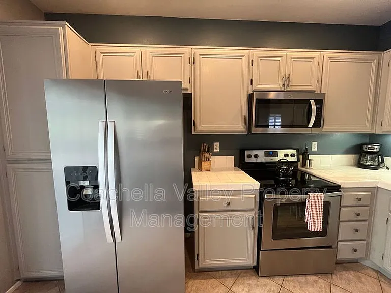 2162 Shannon Way — Photo 23